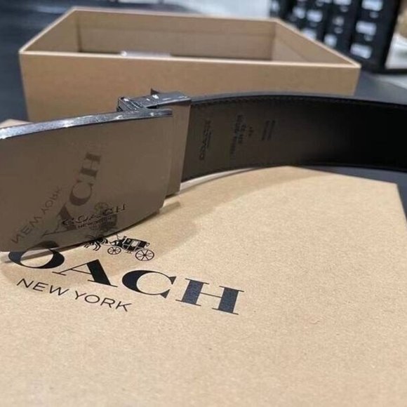 NWT COACH Boxed Harness Plaque Reversible Belt In Signature Canvas,F22540 38mm - Picture 2 of 6